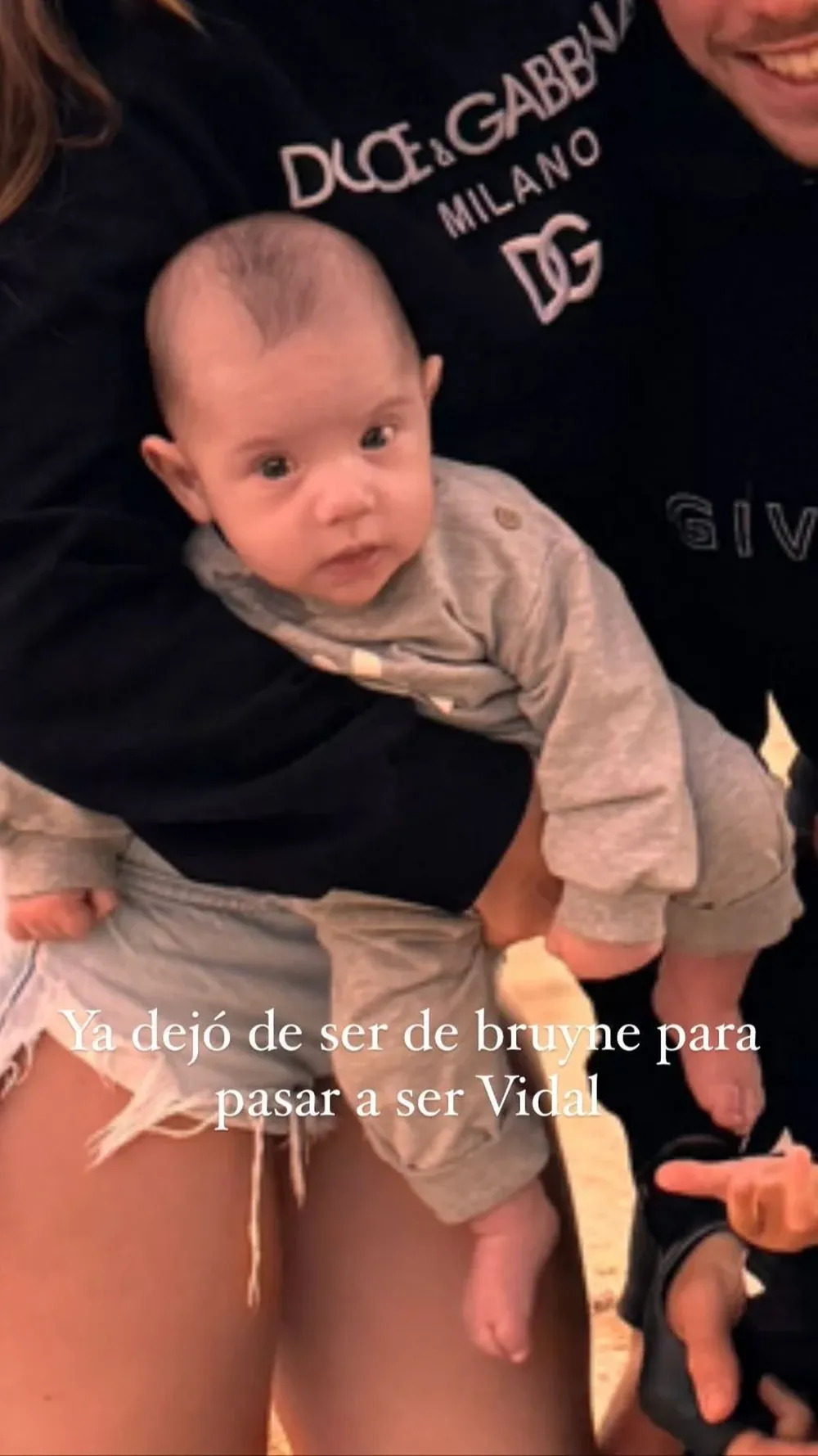 La esposa de Federico Valverde, Mina Bonino, hizo una broma con el pelo de su hijo menor, Bautista