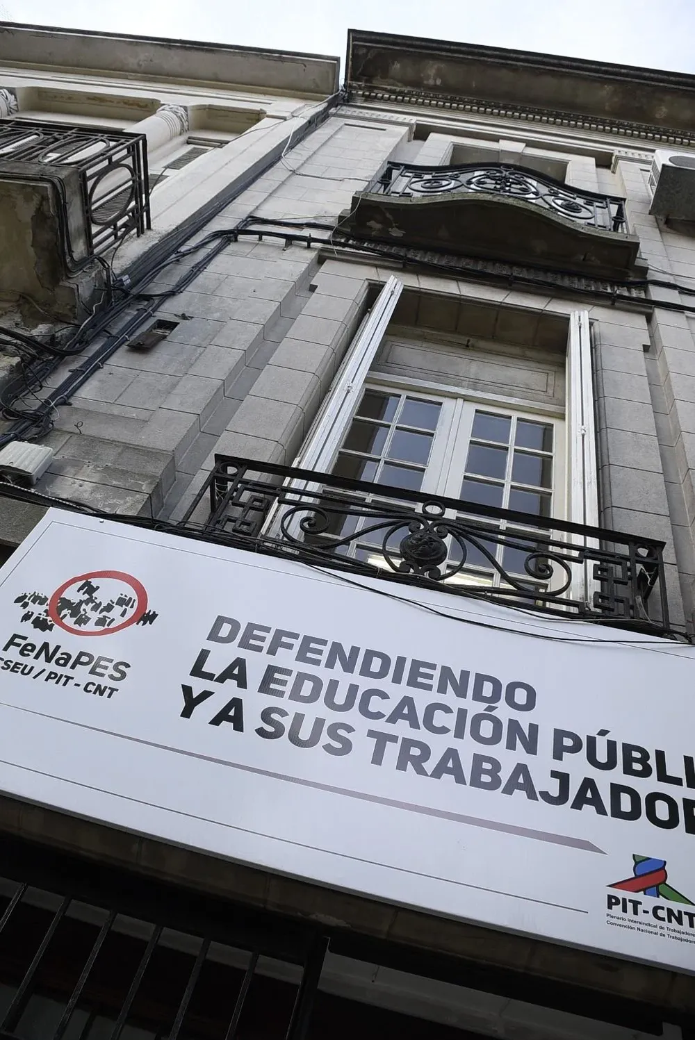 Fenapes apeló a la histórica figura para llamar a votar contra la LUC.