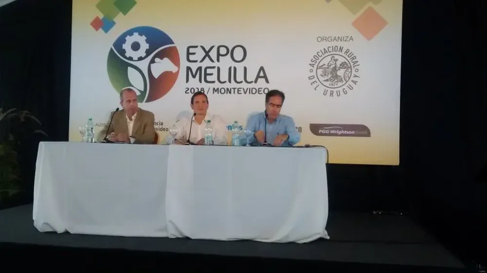 Juan Ángel de la Fuente, Federico Morixe y Nicolás Lusich, en el ciclo de conferencias de la Expo Melilla