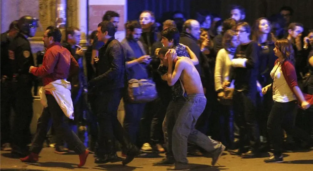 Los atentados provocaron escenas de pánico entre los ciudadanos, especialmente en los distritos X y XI de la capital de Francia