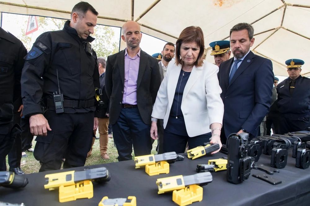 bullrich pistolas.jpg