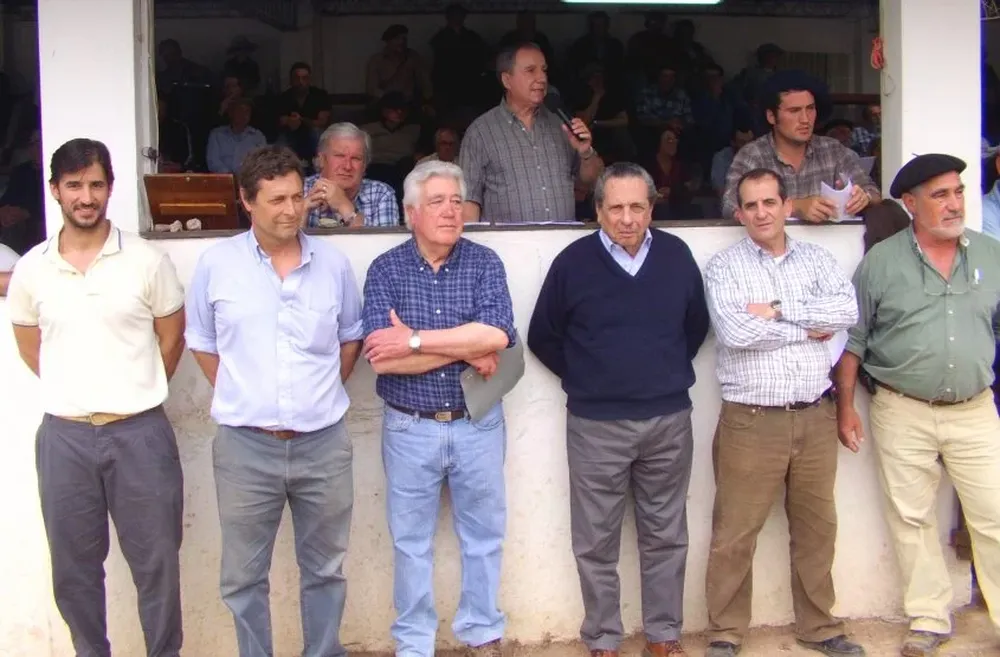 Integrantes de la firma rematadora y de la cabaña