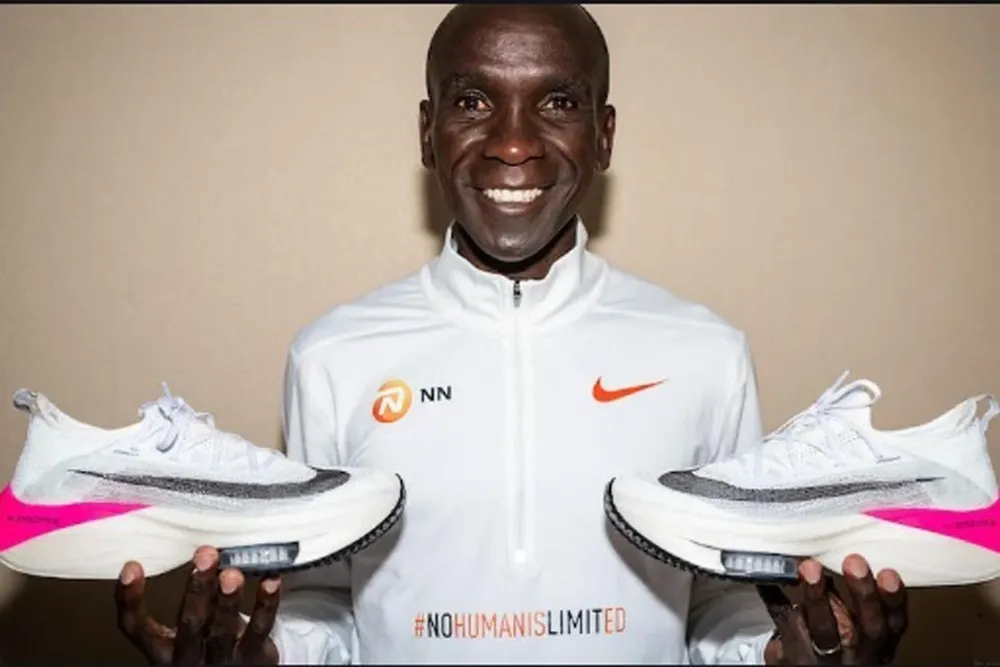 Kipchoge y las zapatillas con las que hizo historia