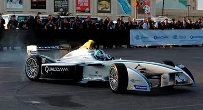 El Observador | Se presentó la Fórmula E en Uruguay