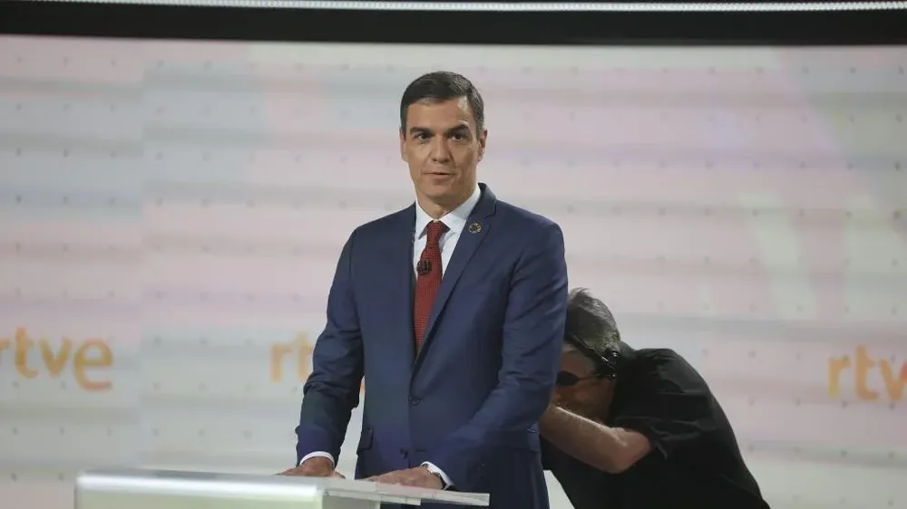 Sánchez ahora dice que está negociando para que no se cobren peajes.