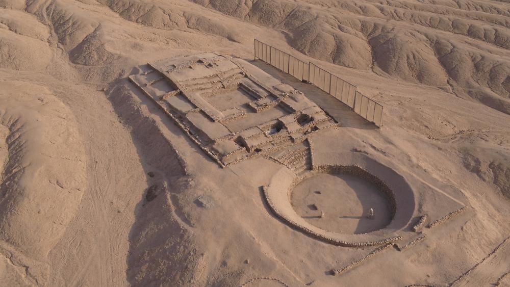 Vista aérea de la zona arqueológica de Peñico, en Perú, una antigua ciudad fundada hace 3.500 años.