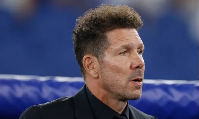 Simeone en rueda de prensa.