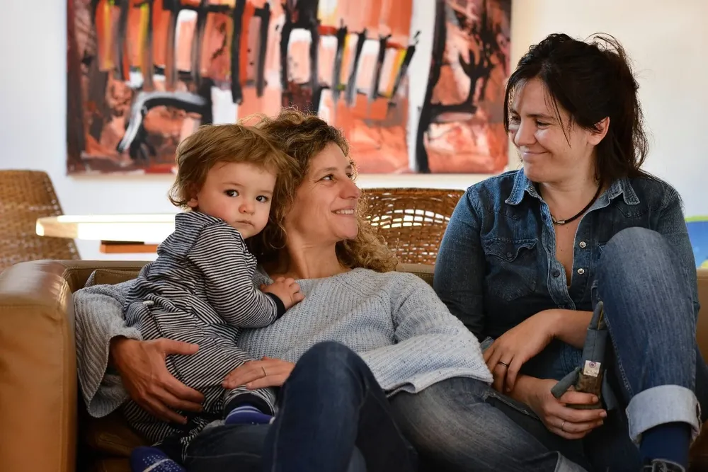 Ana, Pata y Hugo una mañana de mayo