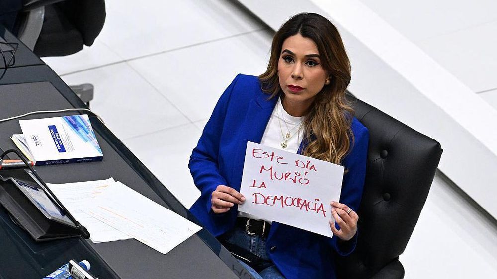 La diputada Marcela Villatoro se opuso a la reforma constitucional.