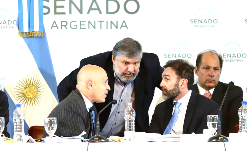 Nueva jornada de debate por la ley bases en el Senado