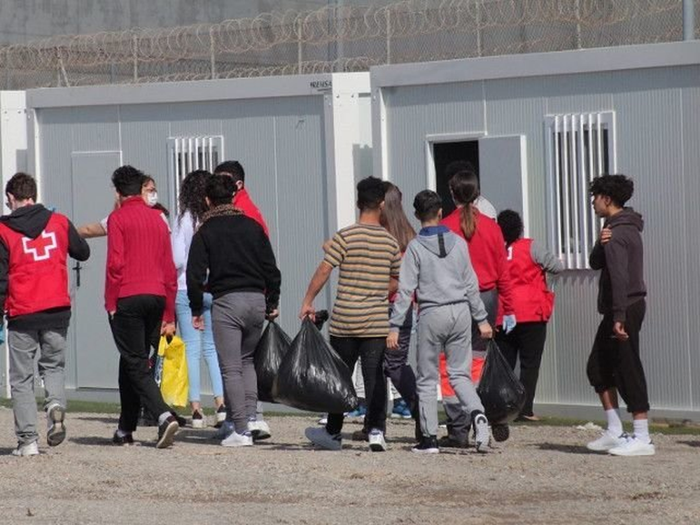 Menores no acompañados en España.