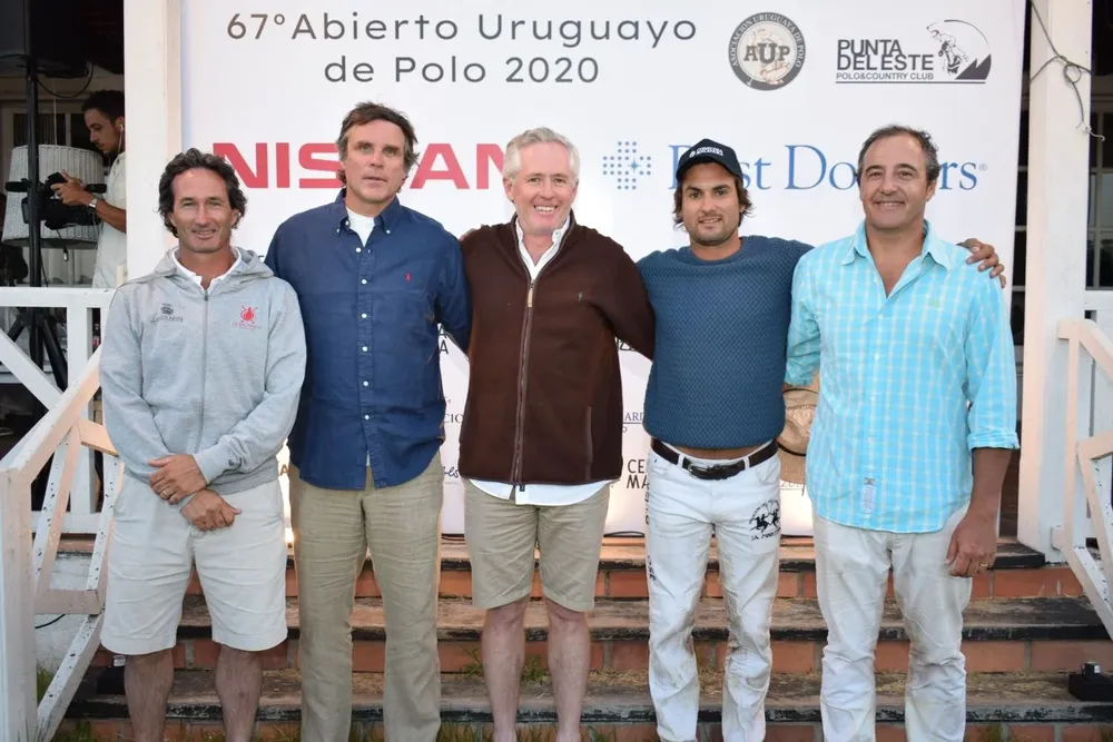 Aparicio Oddo, Alexis Boismenu, Horacio Stirling, Mauricio Sanchez y Valentin Martínez