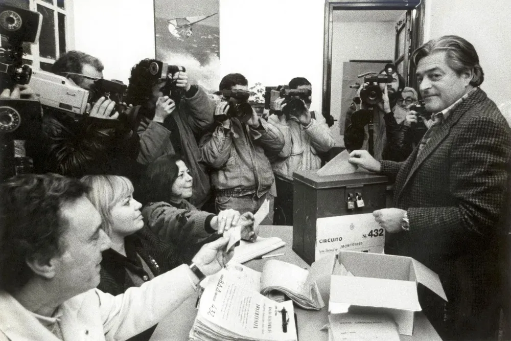 El gobierno de Lacalle Herrera se debilitó luego del resultado del referéndum de 1992.