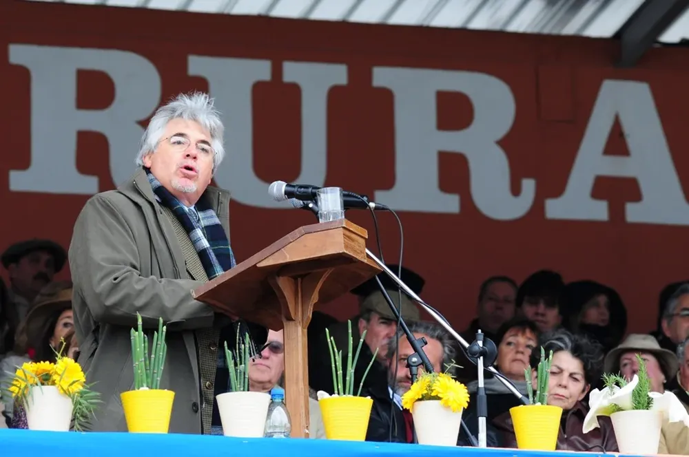 El ministro le habló al agro nacional, a todo el país