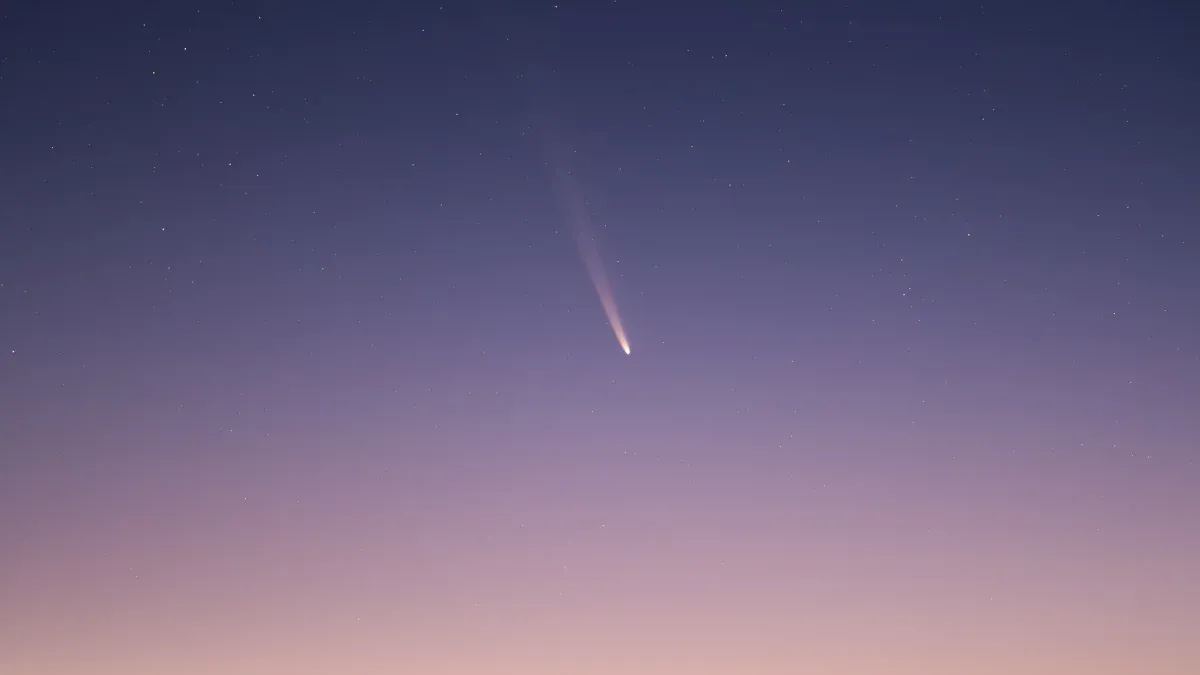 Astrofotógrafo uruguayo registra el cometa del siglo en Colonia: mirá la imagen