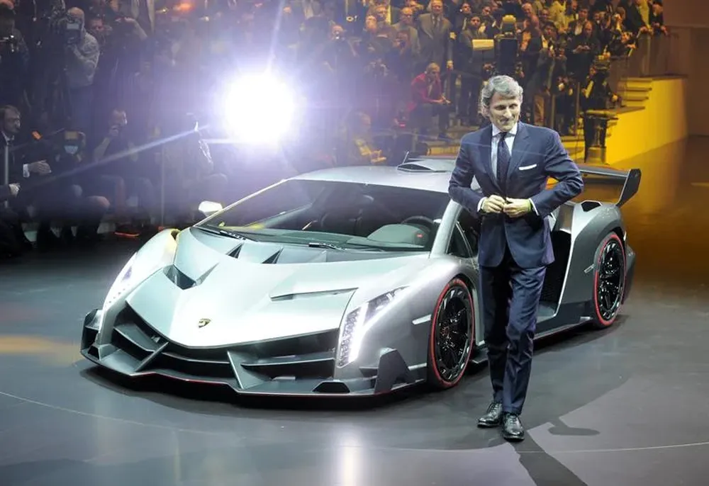 Stephan Winkelmann, CEO de Lamborghini, que alcanzó en 2020 su segundo mejor año de la historia en ventas pero la facturación cayó 11%