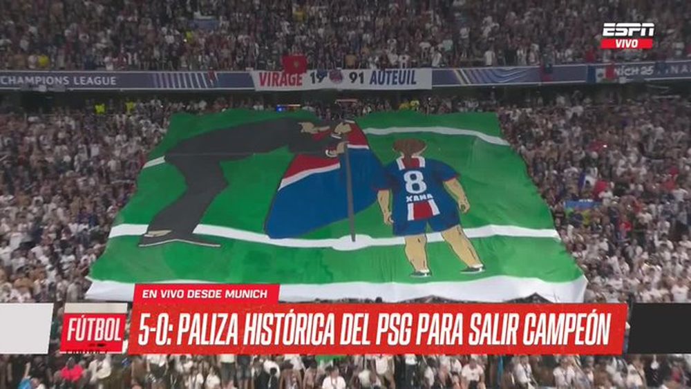 Los hinchas de PSG desplegaron una bandera que recrea una imagen del Luis Enrique junto a su hija Xana Los hinchas de PSG desplegaron una bandera que recrea una imagen del Luis Enrique junto a su hija Xana