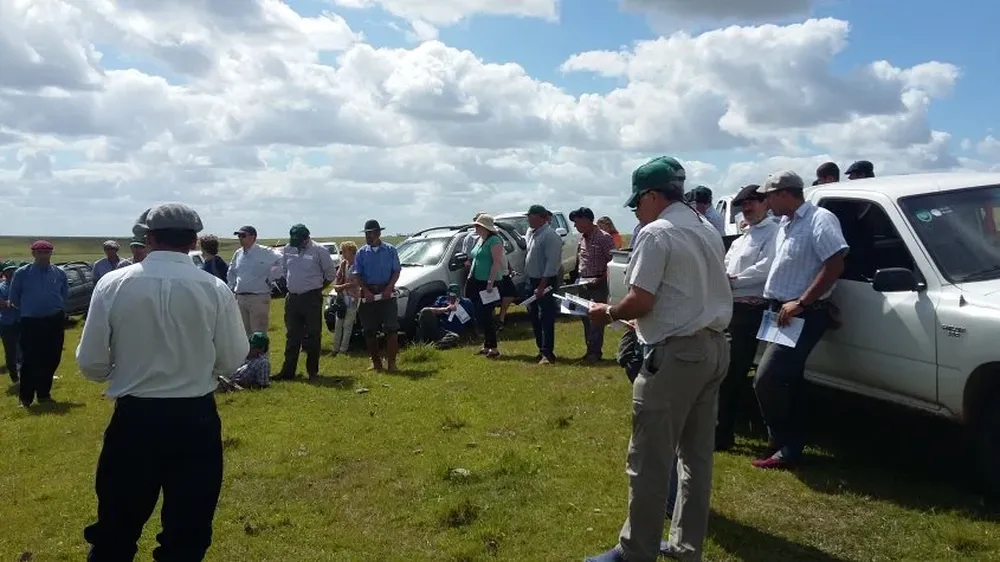La buena concurrencia de productores dejó en claro la relevancia que el tema tiene.