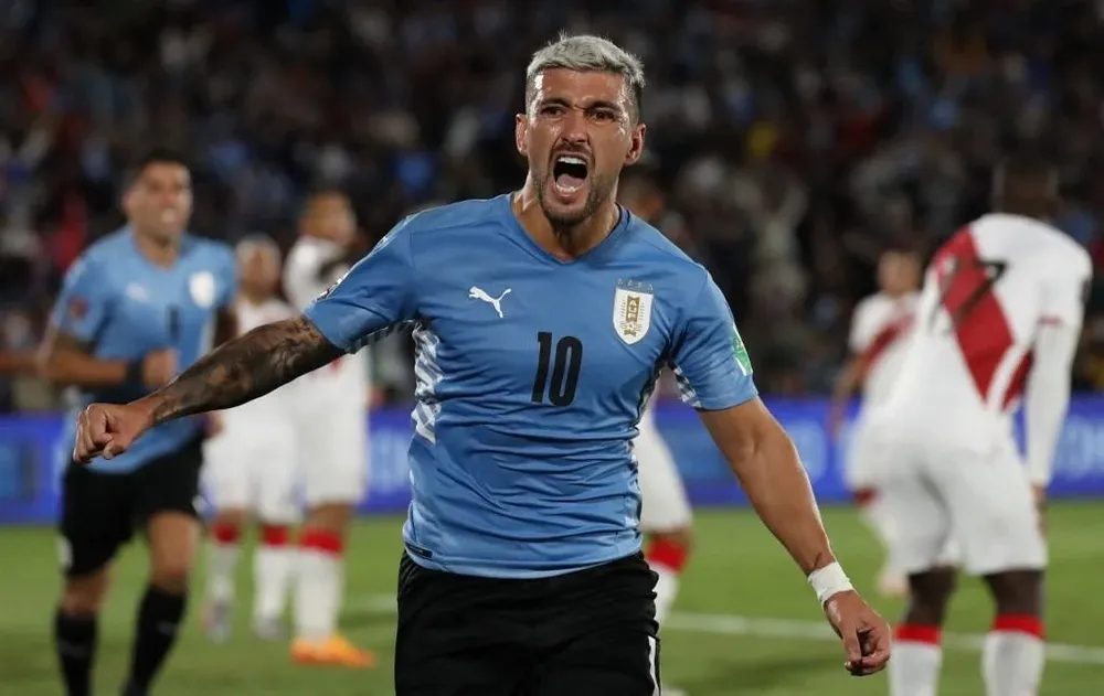 De Arrascaeta celebra el gol del triunfo ante Perú