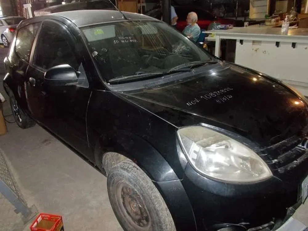 Fattorini remata vehículos y artículos de electrónica.