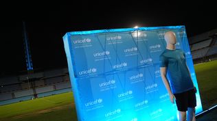 Unicef lanzó su campaña anual con la presentación de la camiseta por la infancia