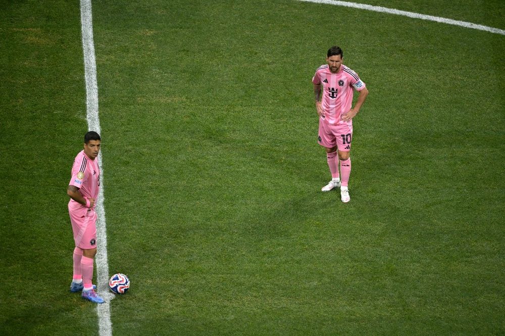 Luis Suárez y Lionel Messi con Inter Miami ante PSG