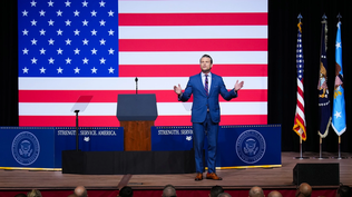 El secretario de Defensa de Estados Unidos, Pete Hegseth, expusó en una reunión con altos mandos militares en la base del Cuerpo de Marines en Quantico.&nbsp;