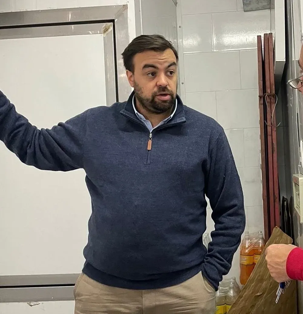 Andrés Capretti fue denunciado por acoso