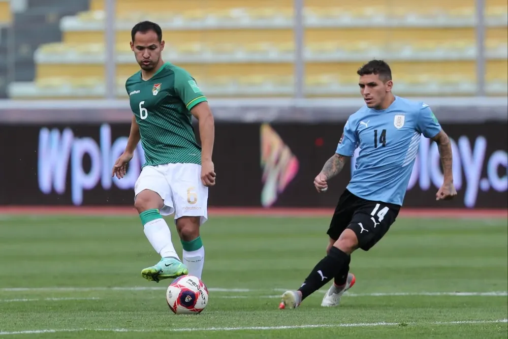 Lucas Torreira es baja por covid-19