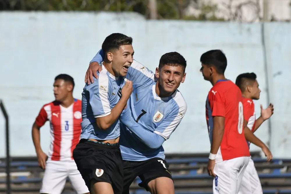 Anderson Duarte convirtió un golazo contra Paraguay