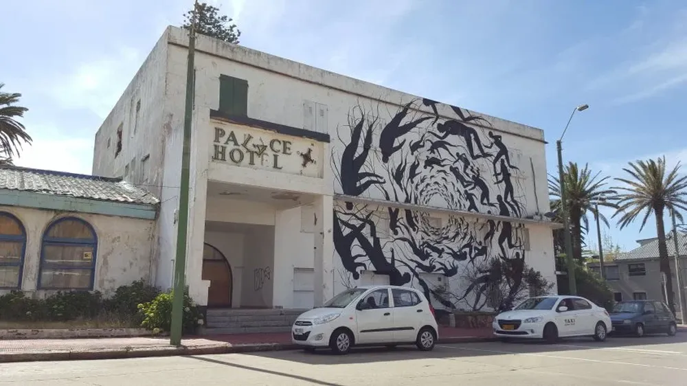 La fachada del Palace Hotel, uno de los primeros establecimiento hoteleros de Punta del Este.