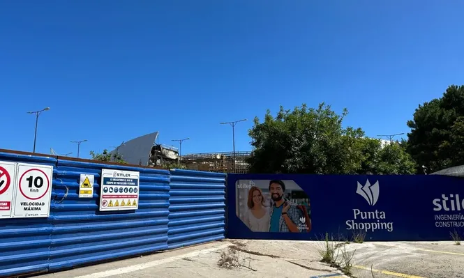El shopping está en obra desde octubre del año pasado.