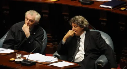 Mayoría del FA apoya votar ley de  inclusión financiera sin cambios