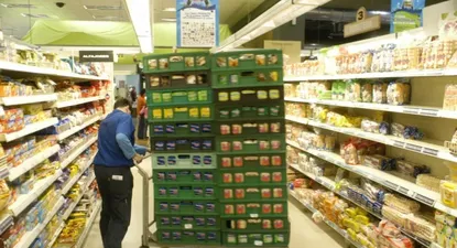 Empresarios congelan precios y piden mesura en ronda salarial