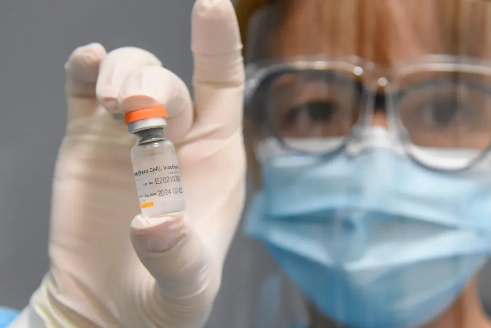 Tras superar el peor pico de covid-19 entre abril y junio de este año, la pandemia cedió en Colombia