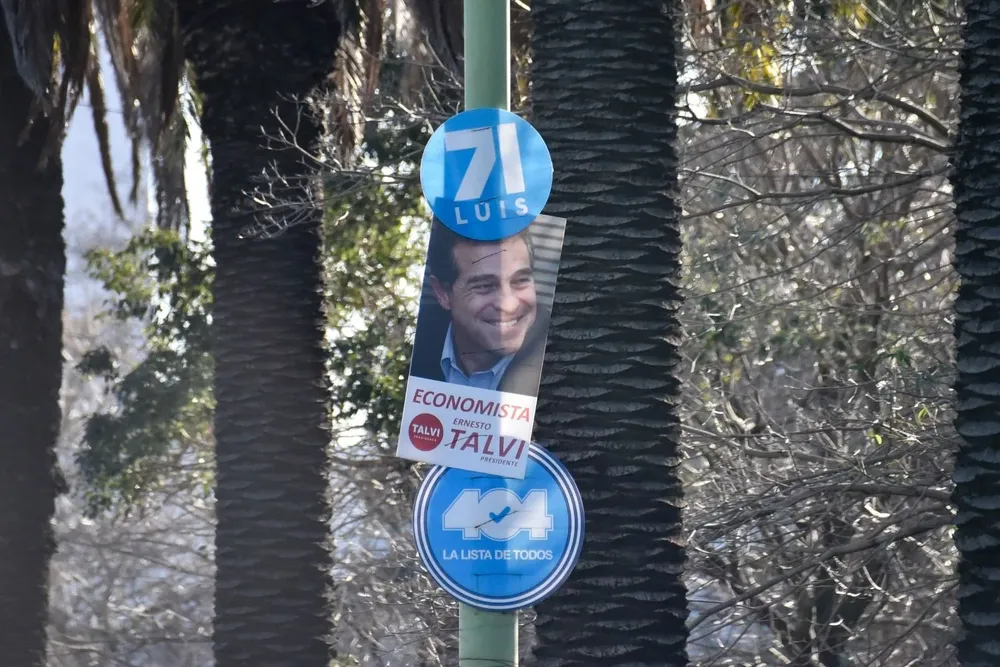 Blancos y colorados fueron multados por propaganda