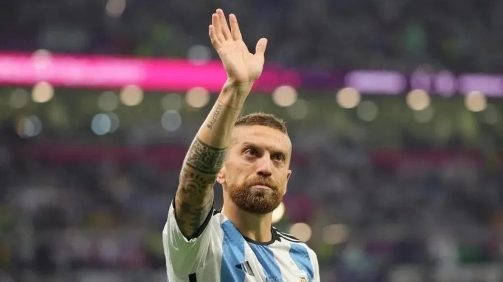 Hay cosas más importantes, dijo el Papu Gómez sobre la dura sanción que se le impuso por doping positivo.