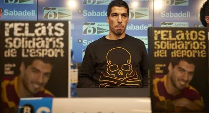 Suárez se emocionó al ayudar a niños con enfermedad rara