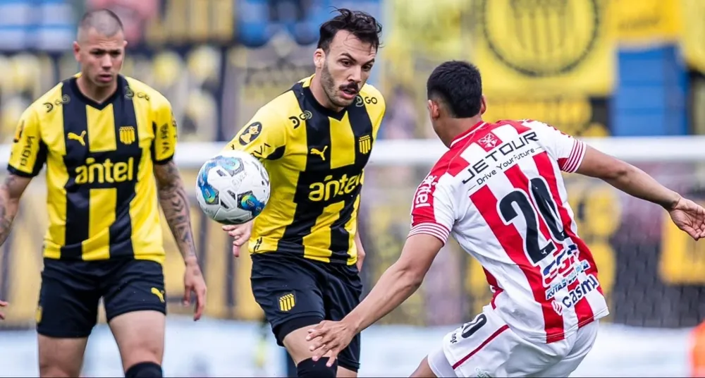 Sebastián Rodríguez fue destajado en Peñarol ante River