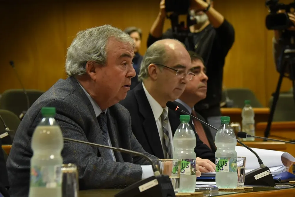 Heber ante la Comisión de Seguridad y Convivencia del Senado.