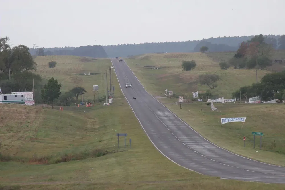 El gobierno busca socios privados para construir carreteras