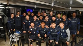 Los jugadores de Academia FC