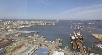 Denuncian que carga paraguaya sufre perjuicios en el puerto