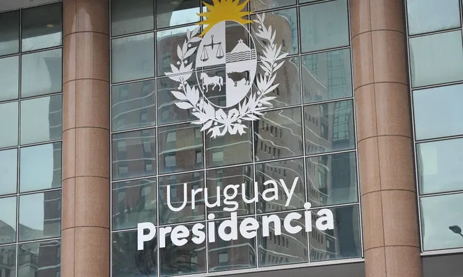 Fachada de la Torre Ejecutiva