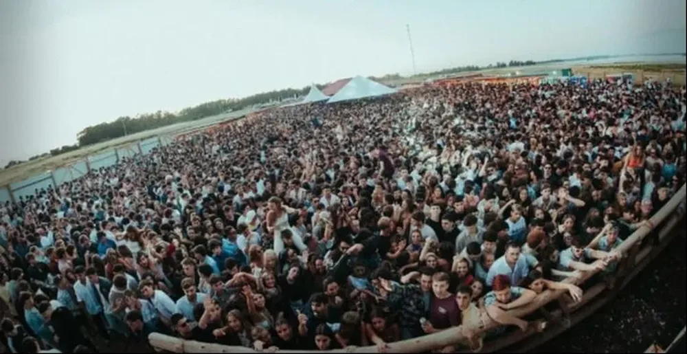 Imagen del boliche Alma en el verano de 2022