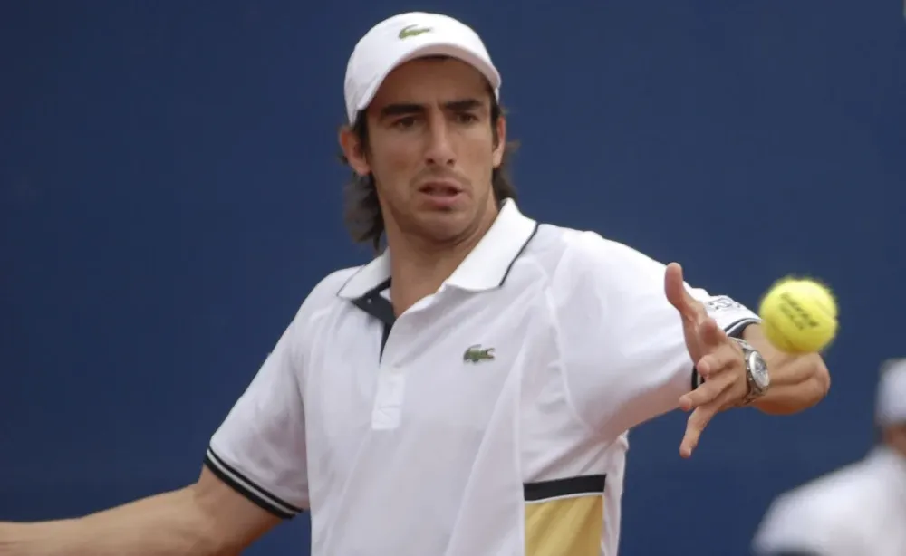 El partido que el salteño disputaría con Del Potro se suspendió este sábado