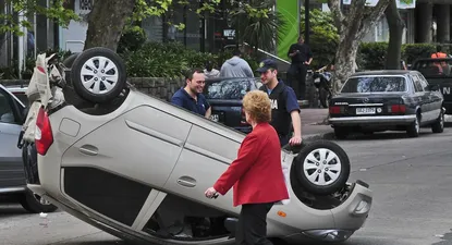 Jueves 17. Accidente en la esquina de Benito Blanco y Pagola