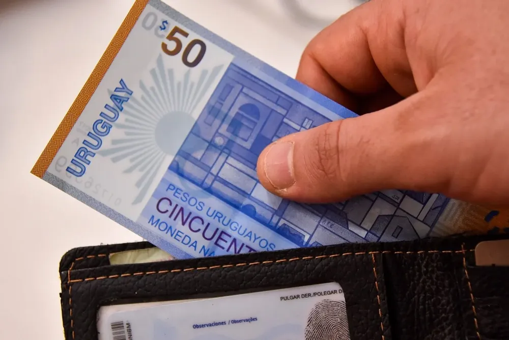 Desde el gobierno confían en que las remuneraciones elevarán su poder adquisitivo este año