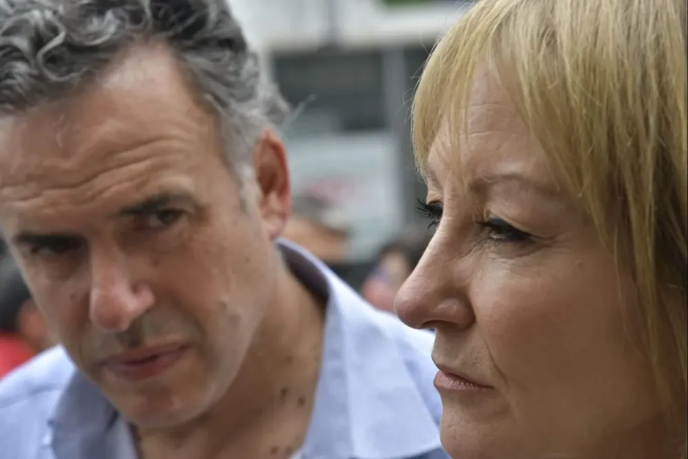 Orsi y Cosse son los candidatos cantados pero hay otros que salen a la escena