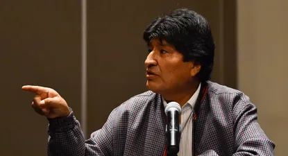 hijos de evo morales dejan bolivia rumbo a argentina